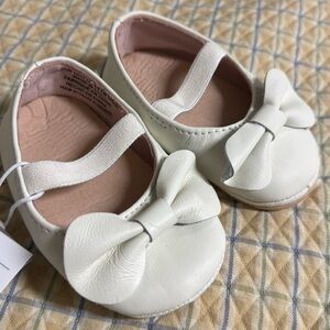 NWT H&M Genuine leather Ballet Flats w/ appliqué baby girl shoes US sz 1-2